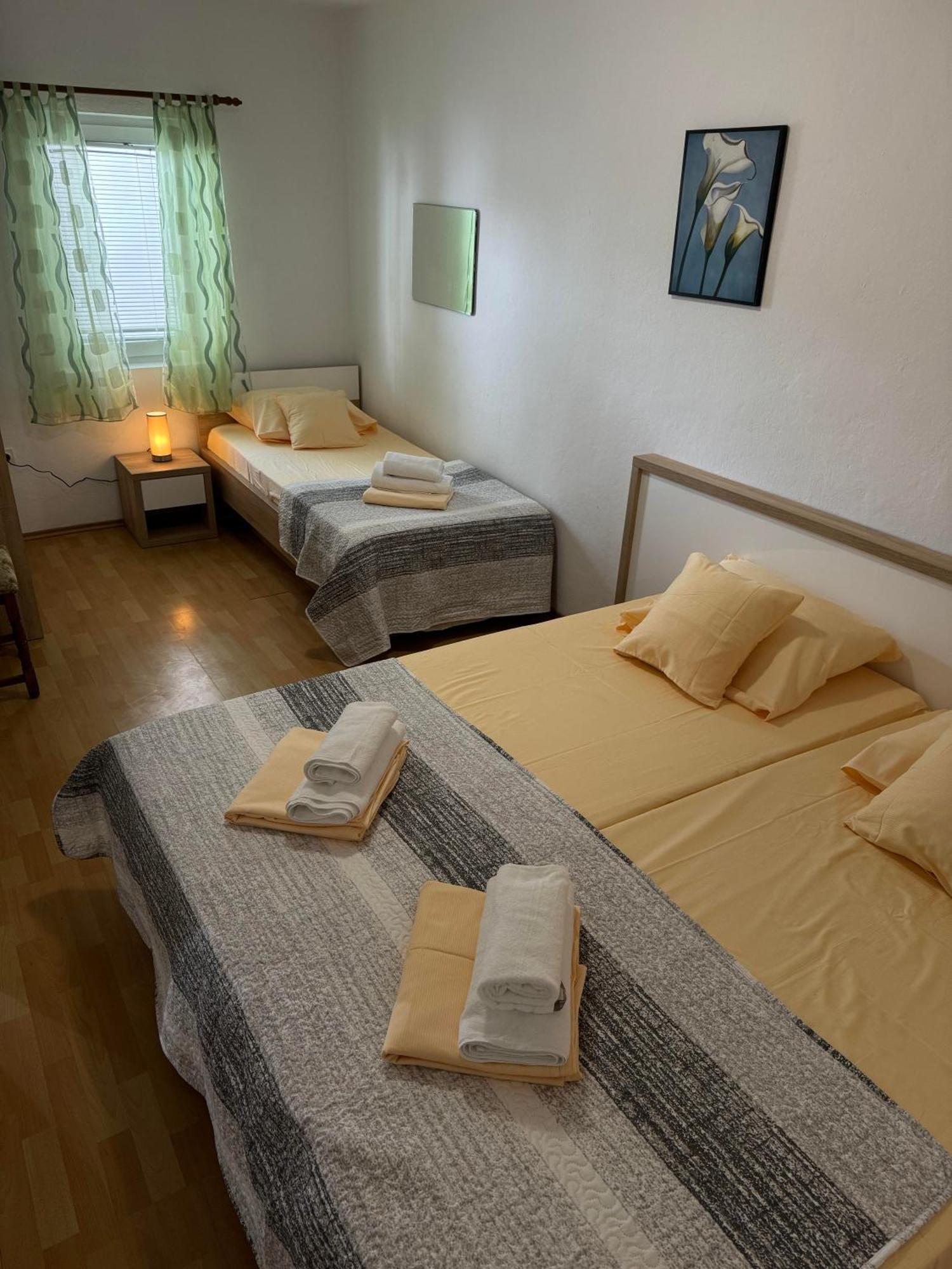 Pag Vero Apartments Pag Town Eksteriør bilde
